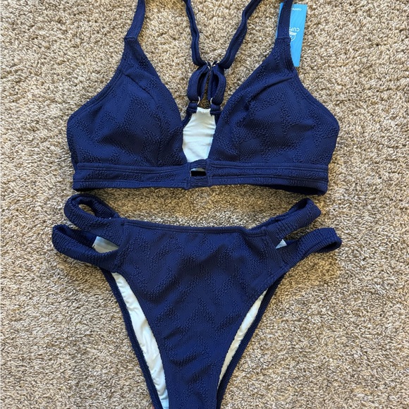 Women’s bikini, never worn. - Picture 1 of 5